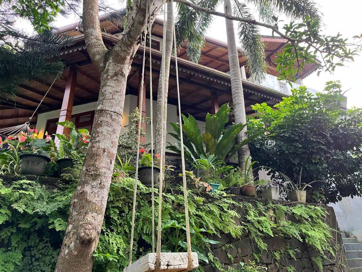 Villa Dinoos- Weligama Esterno foto