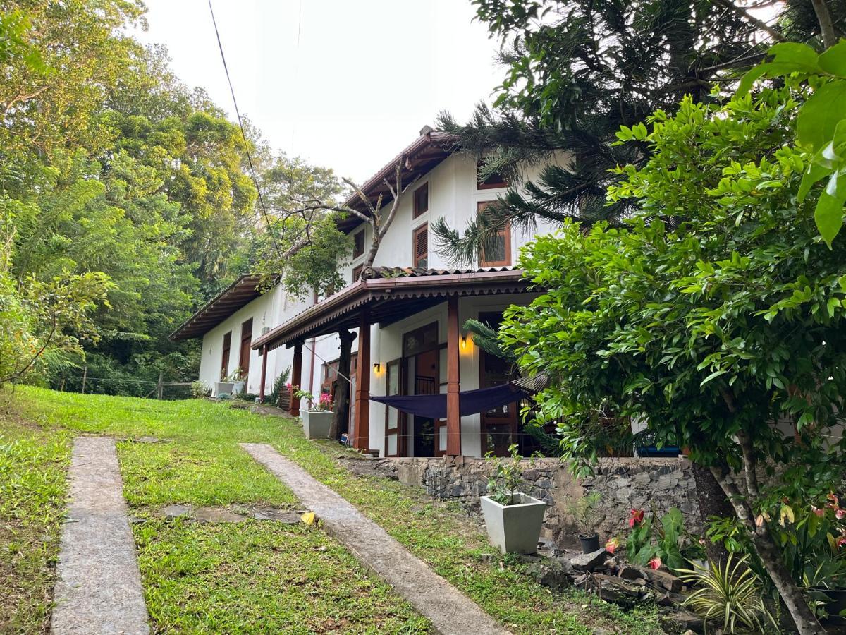 Villa Dinoos- Weligama Esterno foto