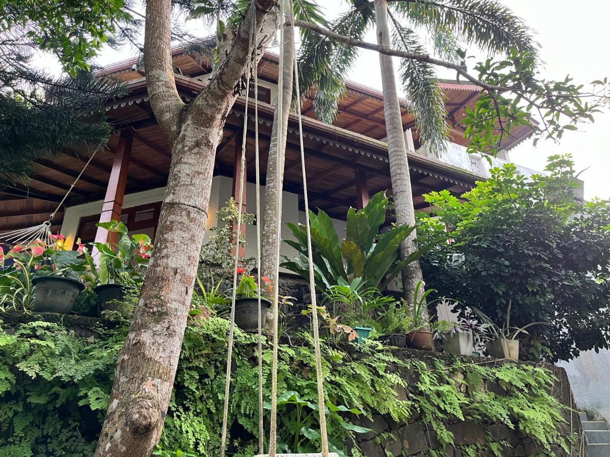 Villa Dinoos- Weligama Esterno foto